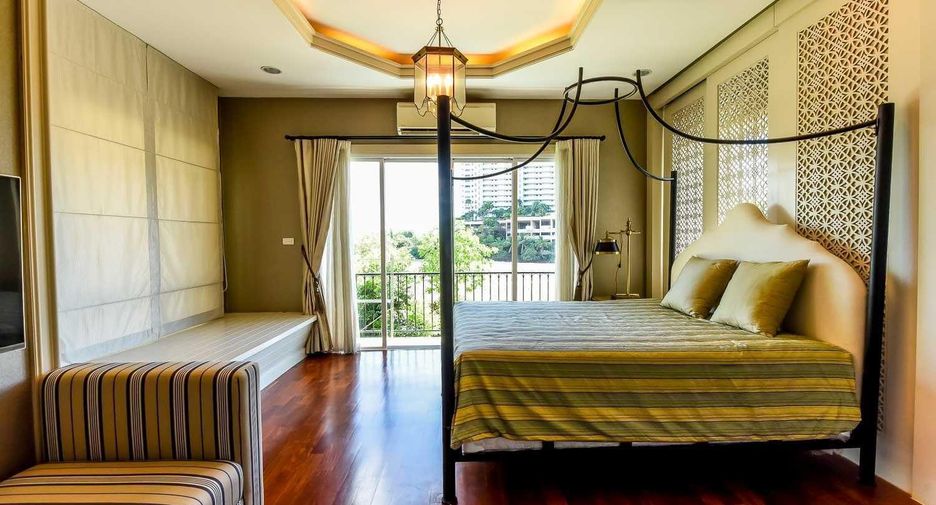 For sale 3 bedrooms villa in Cha Am, Phetchaburi