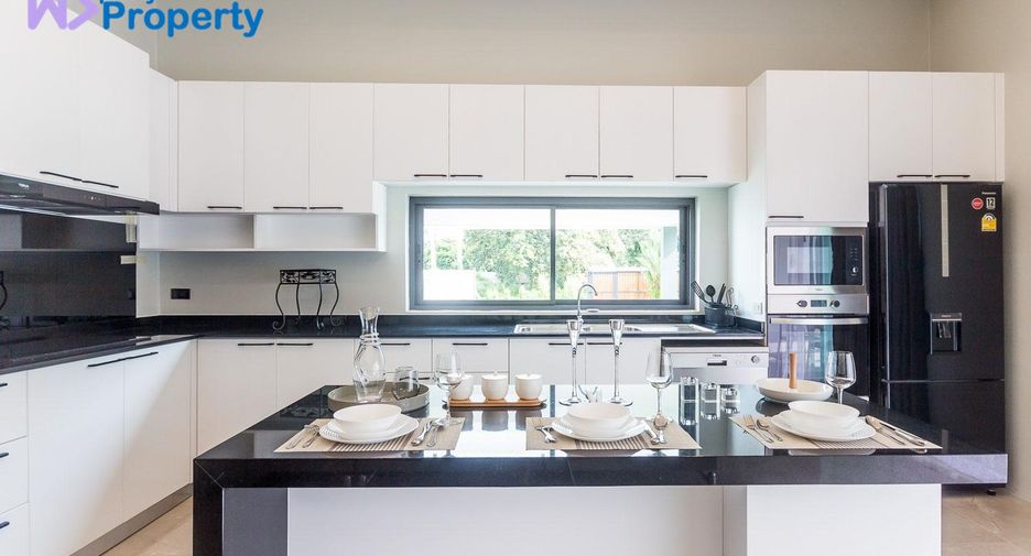 For sale 3 ベッドルーム villa in Hua Hin, Prachuap Khiri Khan