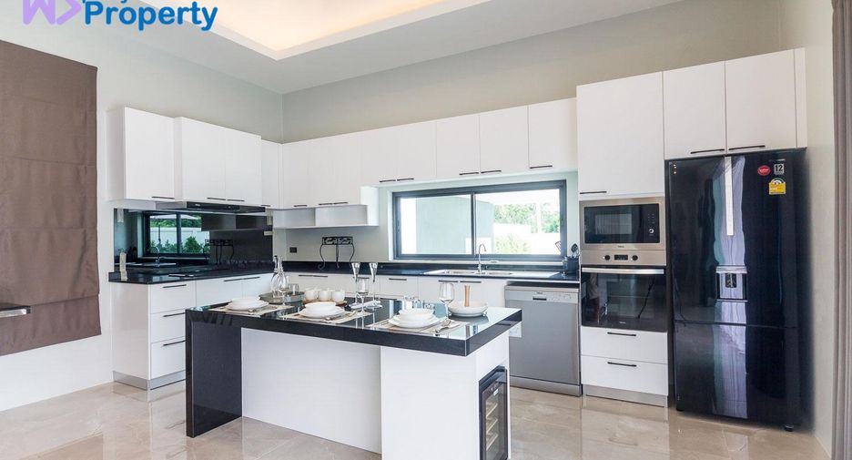 For sale 3 ベッドルーム villa in Hua Hin, Prachuap Khiri Khan