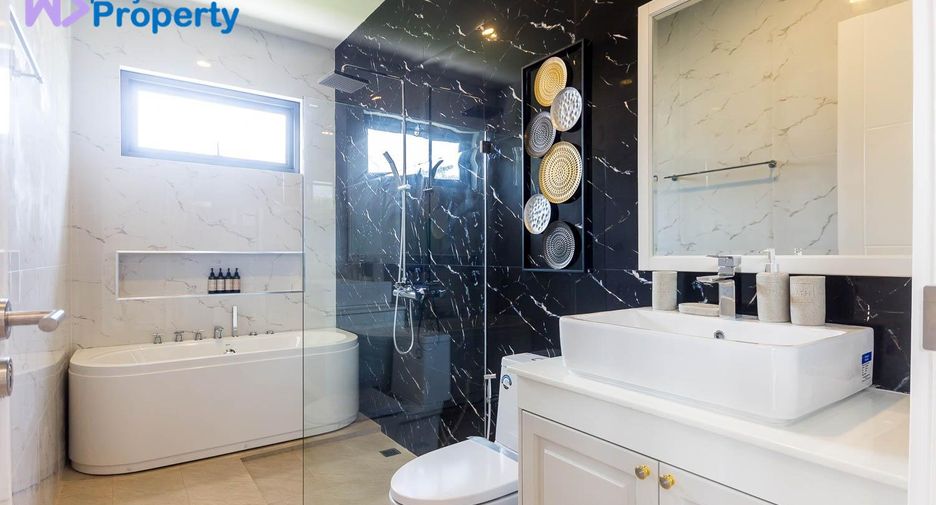 For sale 3 ベッドルーム villa in Hua Hin, Prachuap Khiri Khan
