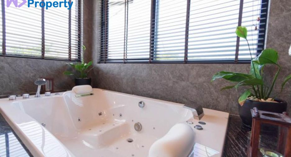À vendre 5 chambres villa à Hua Hin, Prachuap Khiri Khan