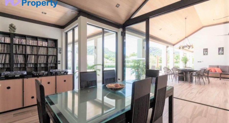 À vendre 5 chambres villa à Hua Hin, Prachuap Khiri Khan
