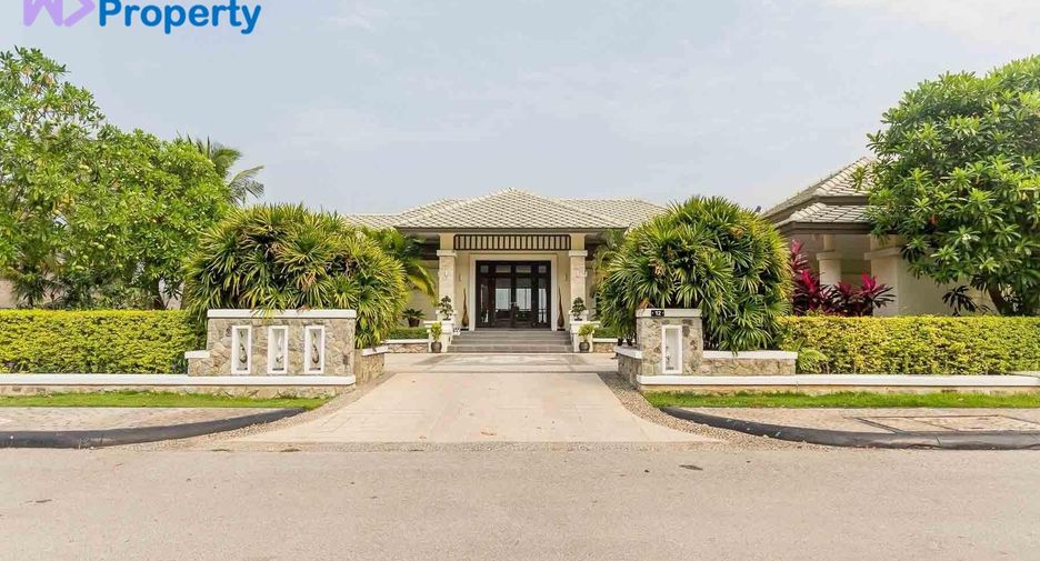 For sale 4 ベッドルーム villa in Hua Hin, Prachuap Khiri Khan