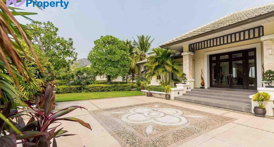 For sale 4 ベッドルーム villa in Hua Hin, Prachuap Khiri Khan