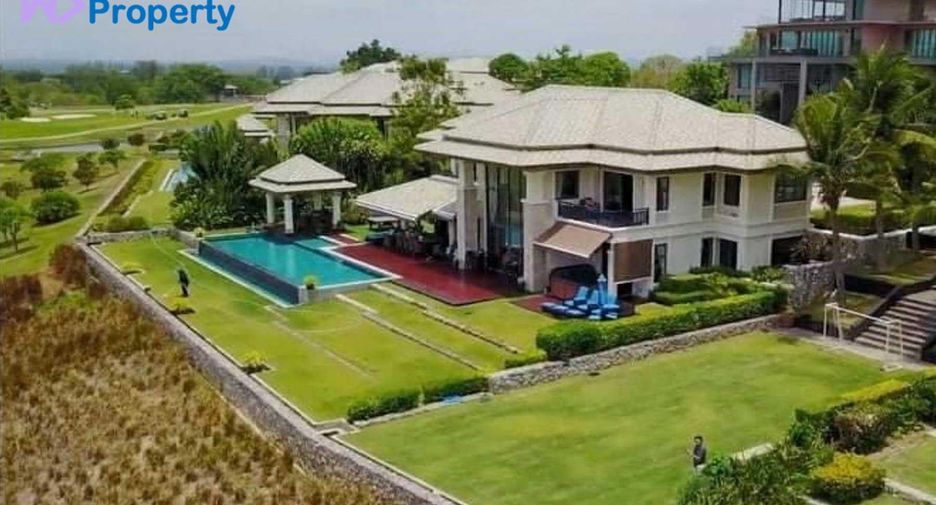 For sale 4 ベッドルーム villa in Hua Hin, Prachuap Khiri Khan