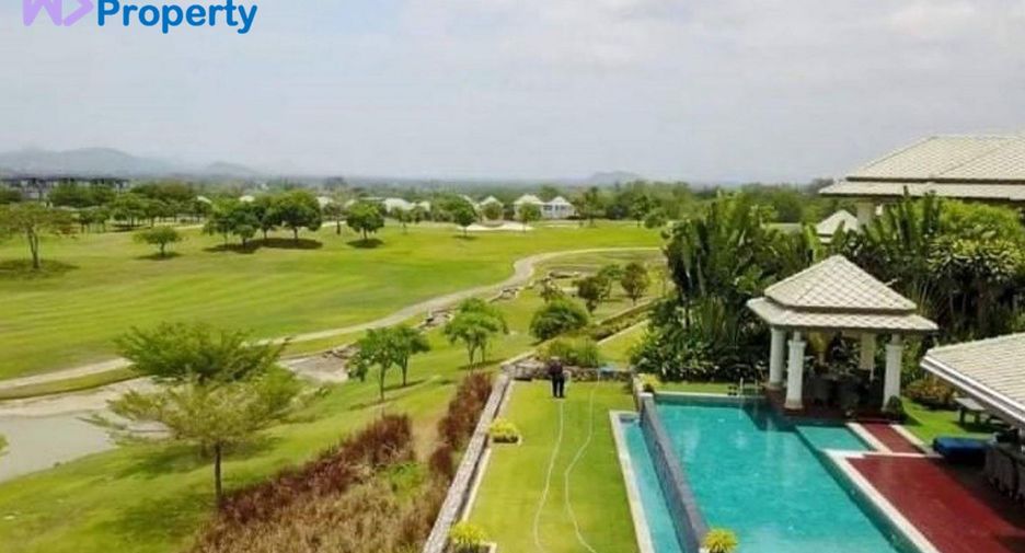 For sale 4 ベッドルーム villa in Hua Hin, Prachuap Khiri Khan