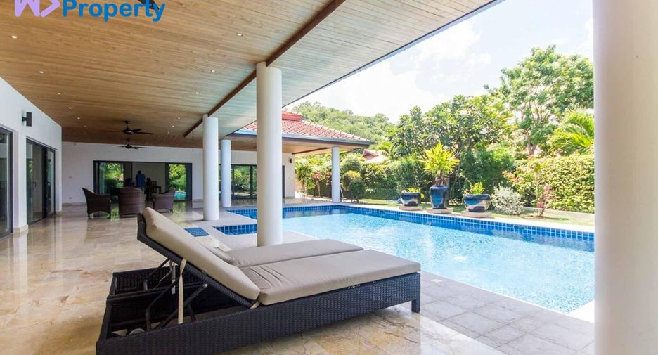 For sale 3 ベッドルーム villa in Hua Hin, Prachuap Khiri Khan