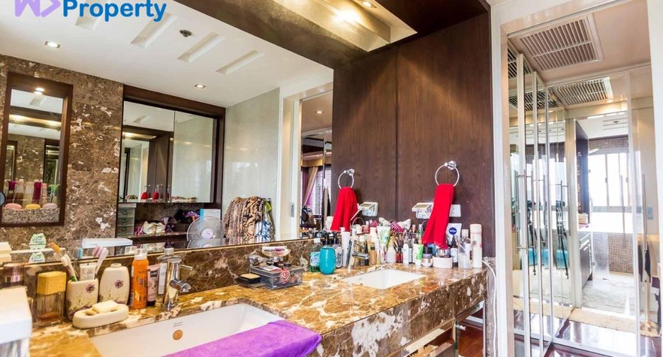 For sale 2 ベッドルーム condo in Cha Am, Phetchaburi