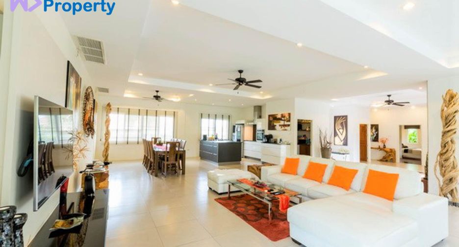 For sale 4 bedrooms villa in Hua Hin, Prachuap Khiri Khan