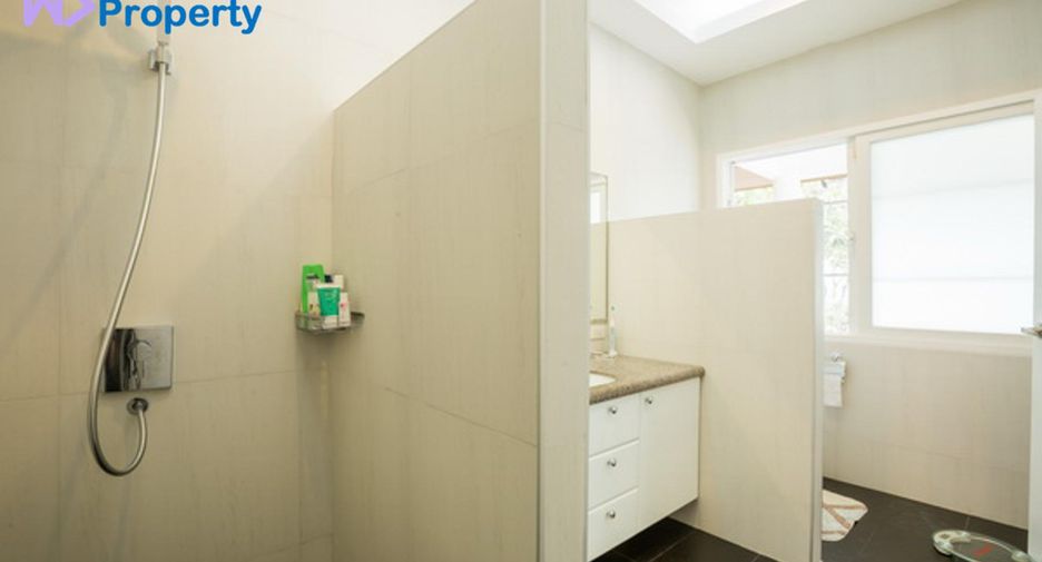 For sale 4 bedrooms villa in Hua Hin, Prachuap Khiri Khan