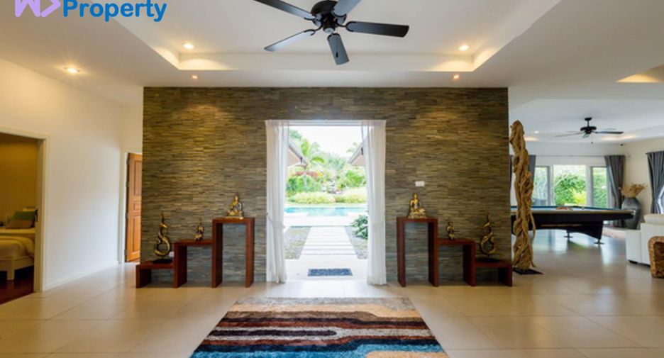 For sale 4 bedrooms villa in Hua Hin, Prachuap Khiri Khan