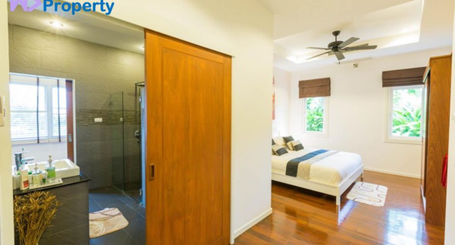 For sale 4 bedrooms villa in Hua Hin, Prachuap Khiri Khan