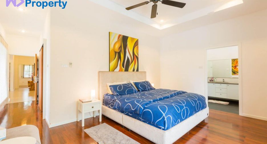 For sale 4 bedrooms villa in Hua Hin, Prachuap Khiri Khan