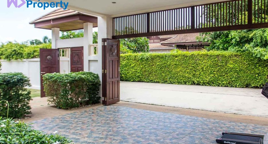 For sale 4 ベッドルーム villa in Hua Hin, Prachuap Khiri Khan