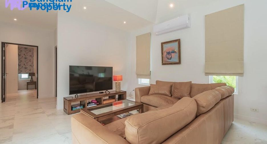 For sale 3 ベッドルーム villa in Hua Hin, Prachuap Khiri Khan