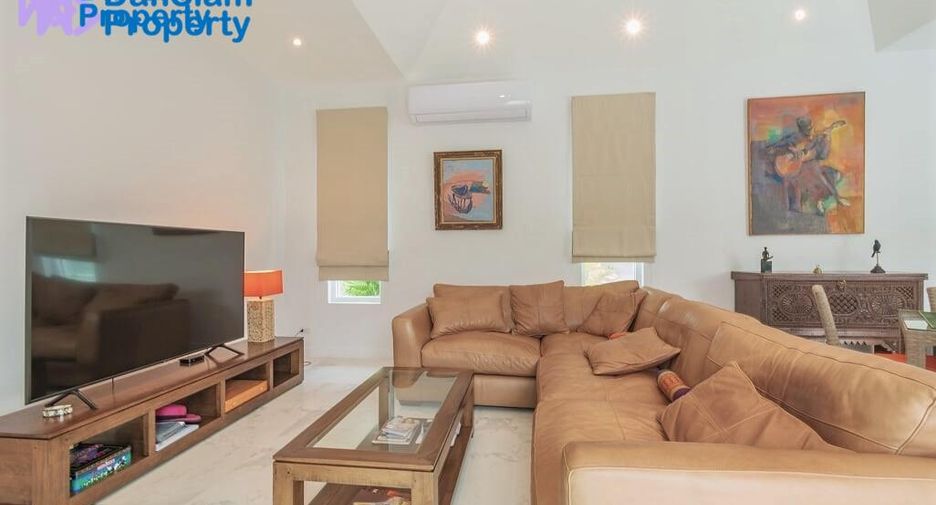 For sale 3 ベッドルーム villa in Hua Hin, Prachuap Khiri Khan