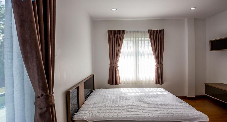 Casa adosada en venta de 2 habitaciones en Hua Hin, Prachuap Khiri Khan