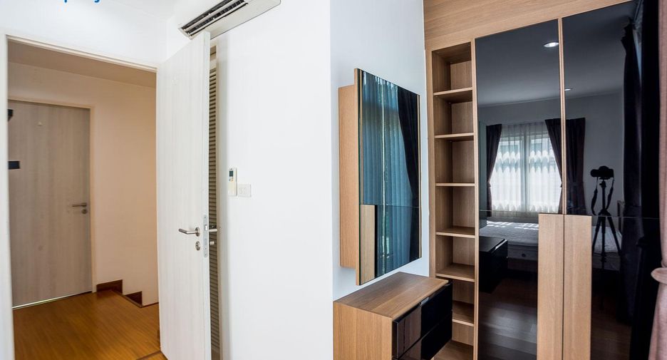 Casa adosada en venta de 2 habitaciones en Hua Hin, Prachuap Khiri Khan