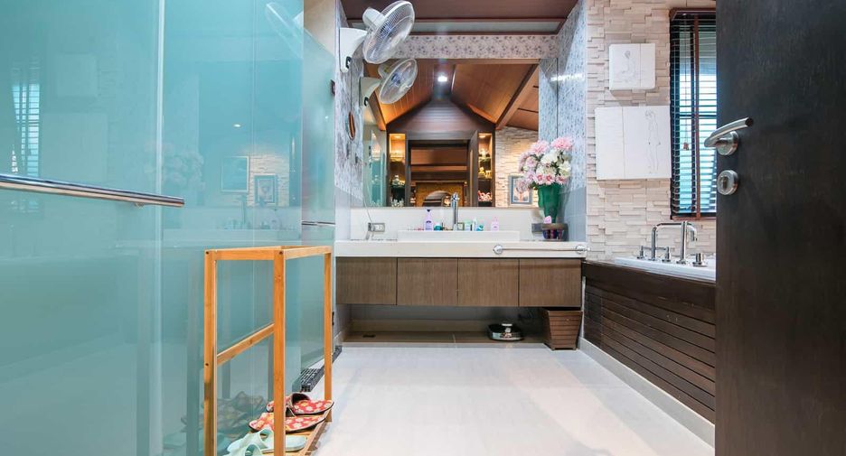 For sale 3 ベッドルーム villa in Pran Buri, Prachuap Khiri Khan