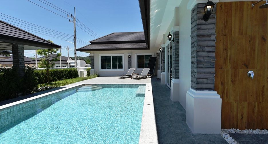 For sale 3 bedrooms villa in Hua Hin, Prachuap Khiri Khan