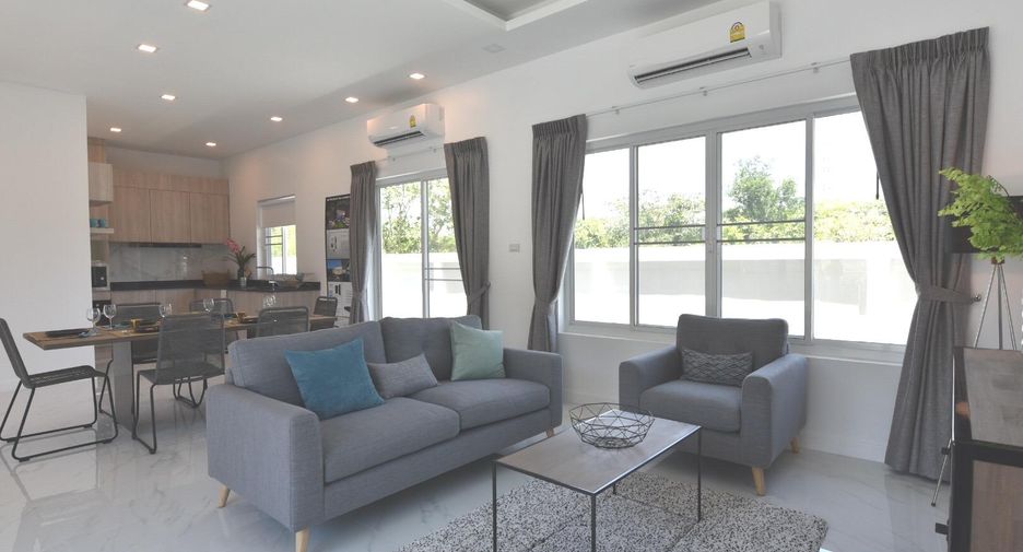 For sale 3 bedrooms villa in Hua Hin, Prachuap Khiri Khan