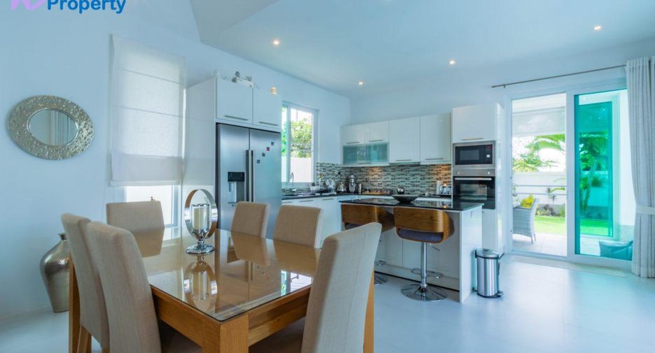 For sale 3 ベッドルーム villa in Hua Hin, Prachuap Khiri Khan