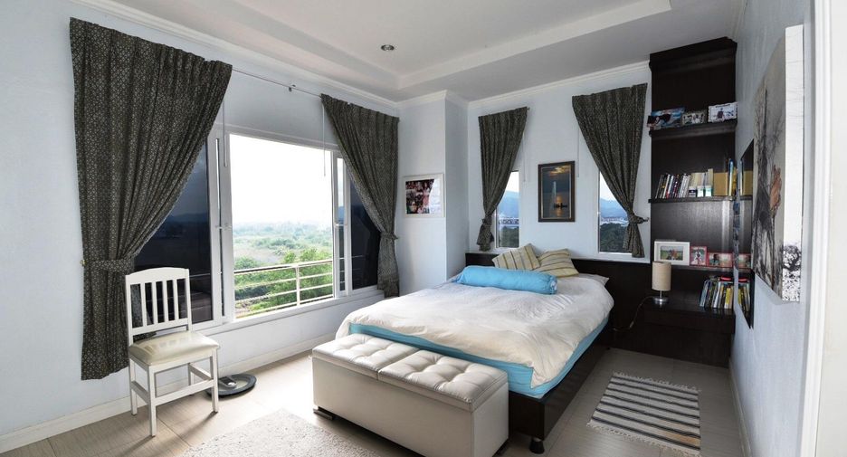 For sale 3 ベッドルーム condo in Cha Am, Phetchaburi