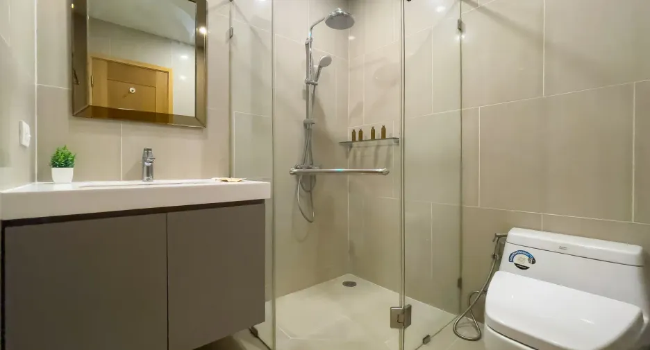 Condo en alquiler de 2 habitaciones en Sathon, Bangkok