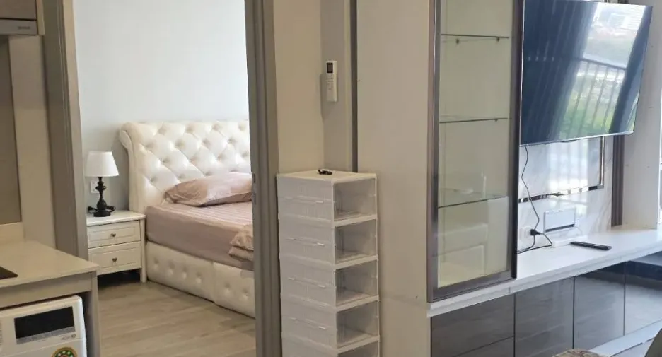 Condo en alquiler de 1 habitaciones en Sathon, Bangkok