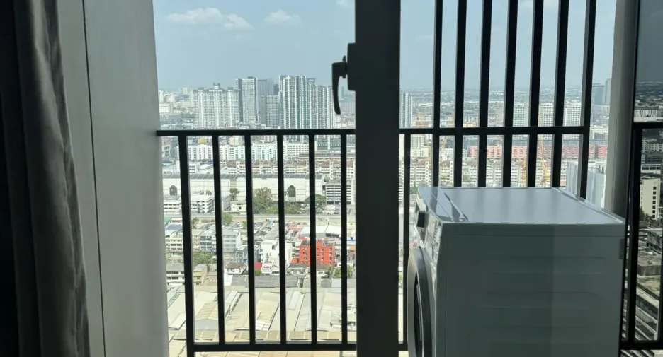 Wohnung zur Miete mit 1 Zimmer in Bang Kapi, Bangkok