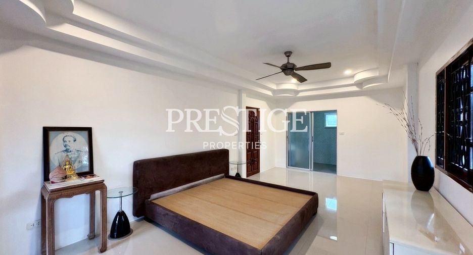À vendre 4 chambres maison à East Pattaya, Pattaya