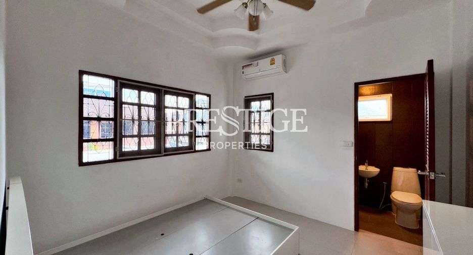 À vendre 4 chambres maison à East Pattaya, Pattaya