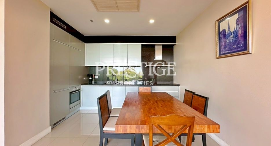 For sale 2 bedrooms condo in North Pattaya, Pattaya