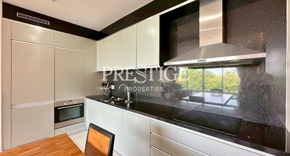 For sale 2 bedrooms condo in North Pattaya, Pattaya