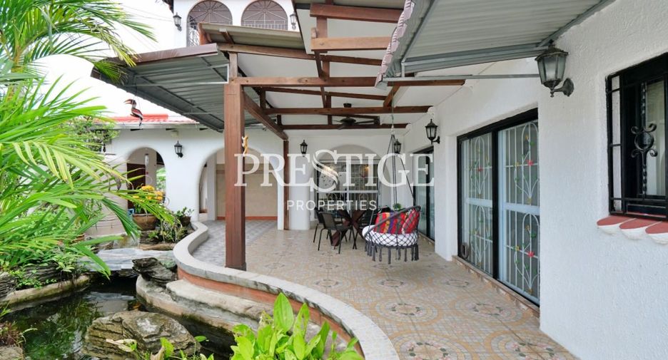 For rent 3 bedrooms house in East Pattaya, Pattaya