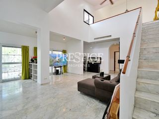 Haus zur Miete mit 3 Zimmer in Bang Lamung, Chonburi