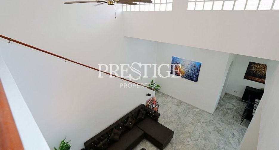 For rent 3 bedrooms house in East Pattaya, Pattaya