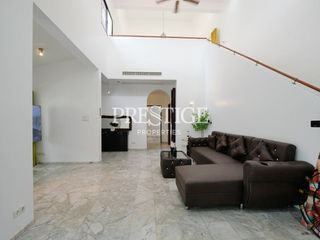 Haus zur Miete mit 3 Zimmer in Bang Lamung, Chonburi