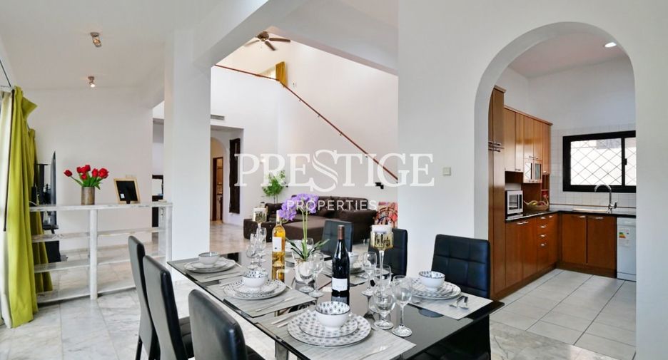 For rent 3 bedrooms house in East Pattaya, Pattaya