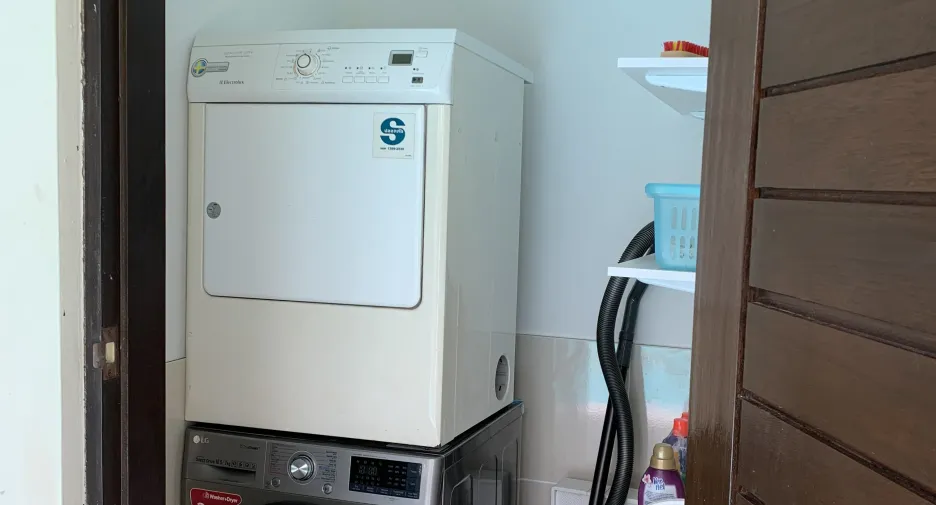 ขาย และ ให้เช่า 5 ห้องนอน วิลล่า ใน เมืองภูเก็ต, ภูเก็ต