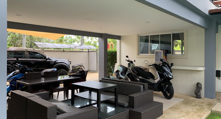 À vendre et à louer 5 chambres villa à Mueang Phuket, Phuket