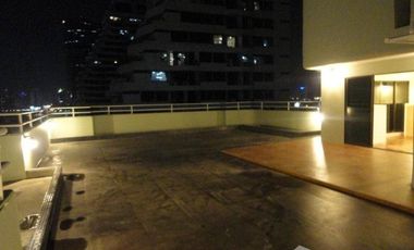 À vendre 3 chambres condo à Watthana, Bangkok