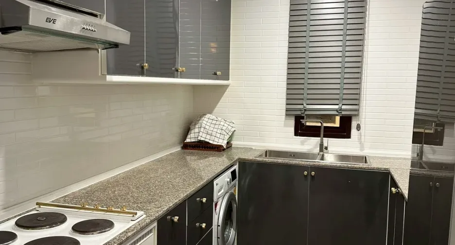 For rent 1 bed condo in Khlong San, Bangkok