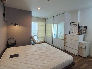 For rent 2 bedrooms condo in Phra Khanong, Bangkok