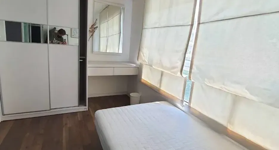For rent 2 bedrooms condo in Phra Khanong, Bangkok