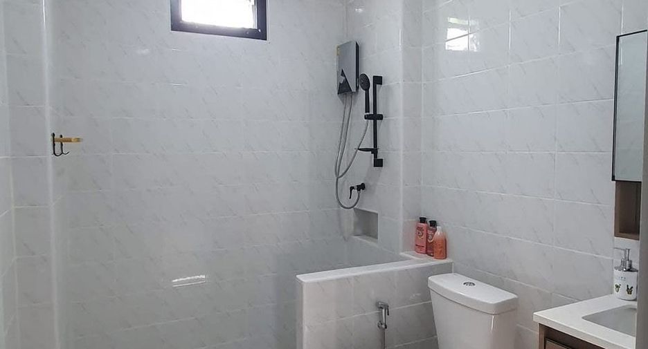 Haus zum Kauf und zur Miete mit 3 Zimmer in Cha Am, Phetchaburi