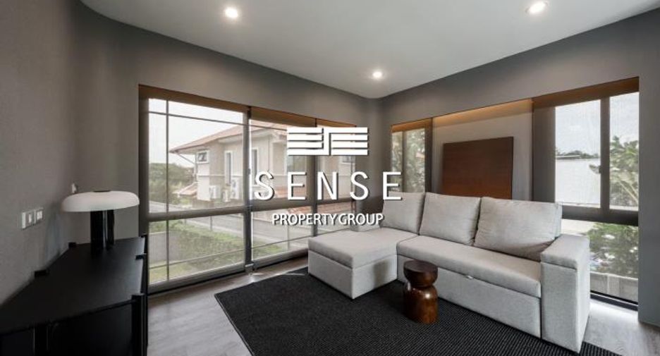 For rent 2 bedrooms townhouse in Suan Luang, Bangkok