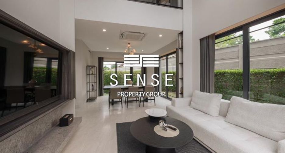 For rent 2 bedrooms townhouse in Suan Luang, Bangkok