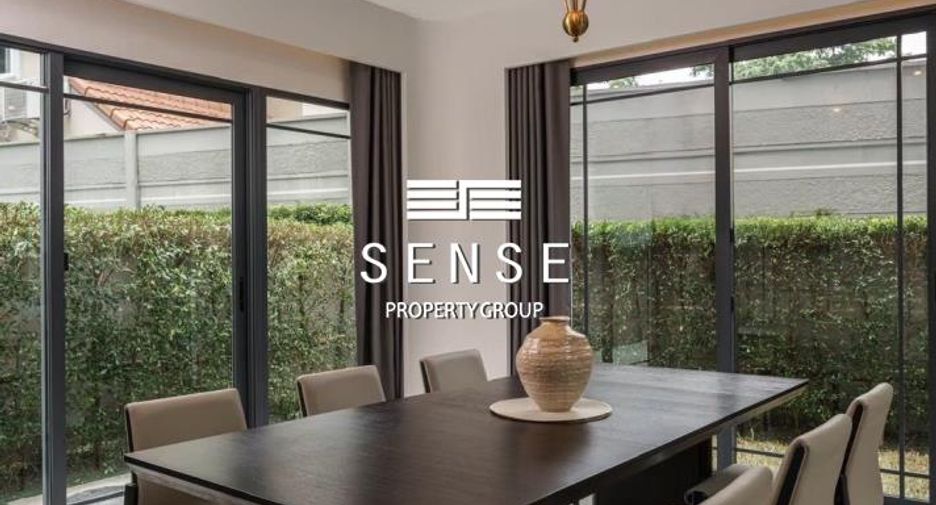 For rent 2 bedrooms townhouse in Suan Luang, Bangkok