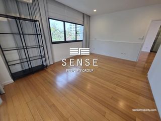 For rent 4 bedrooms condo in Watthana, Bangkok